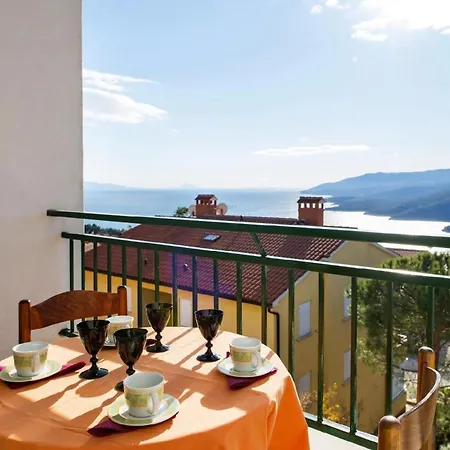 Fuer 5 Personen Ca 45 Qm In Rabac, Istrien Bucht Von Apartment